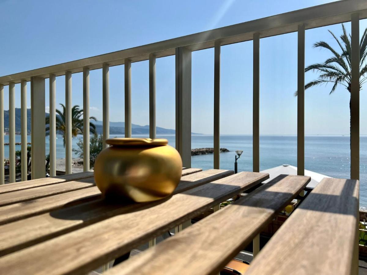 Les Rives D Or Roquebrune Cap Martin Apartment Exterior foto
